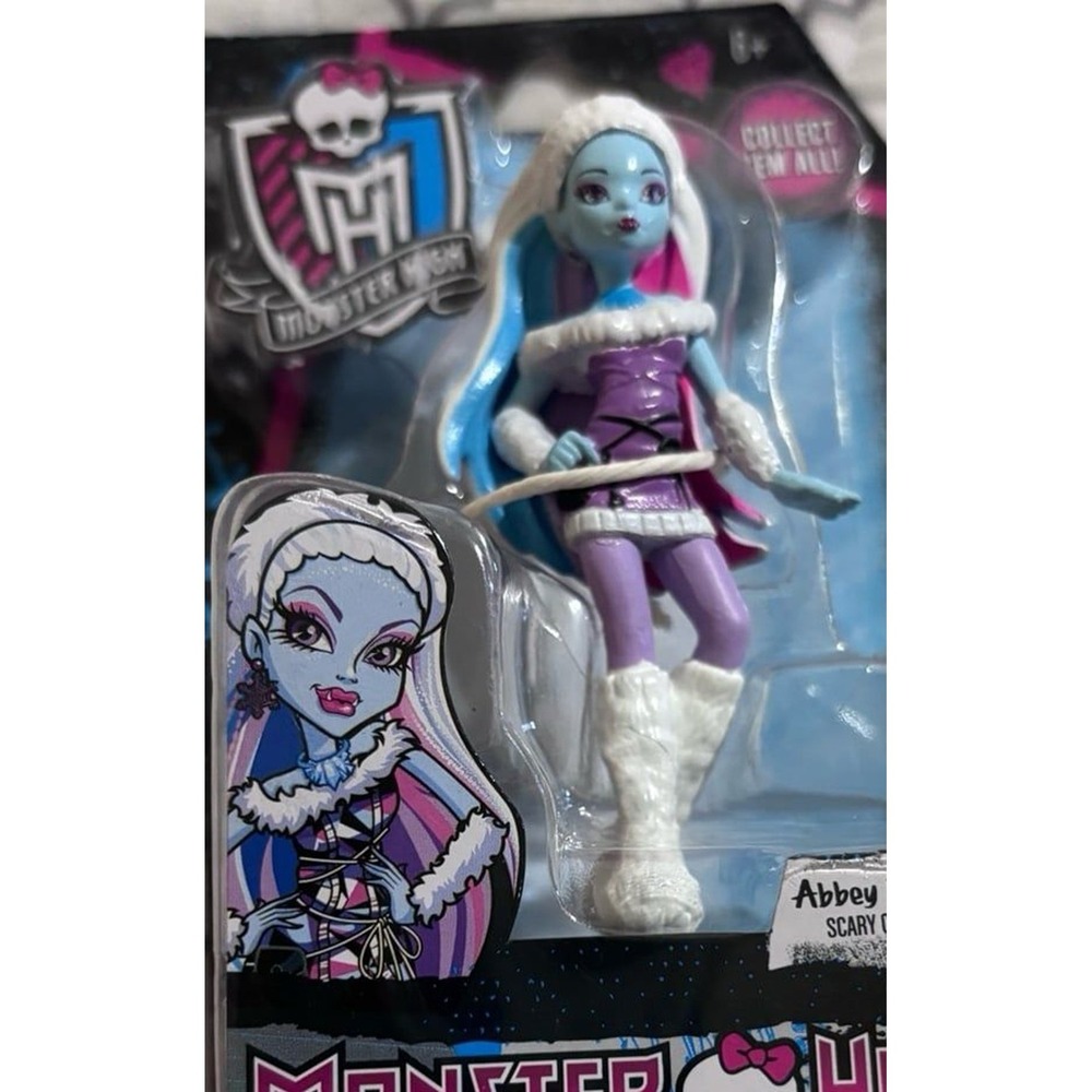 Monster High Abby Bominable Mini Collectible Scary Cute Figures NEW 2015 Rare - Picture 2 of 5